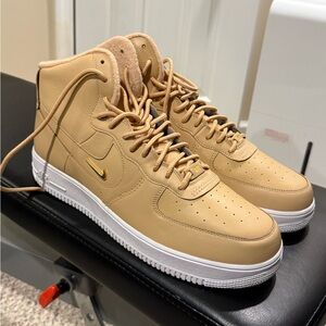 Nike Air Force 1 Sculpt (M13)